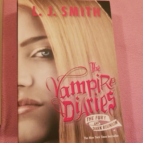 Books - Vampire Diaries - Picture 3 of 4
